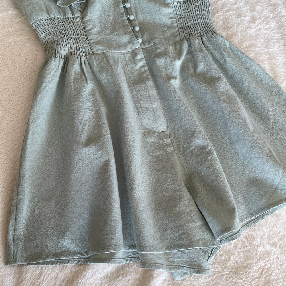 Ruffled romper - Picture 5 of 7